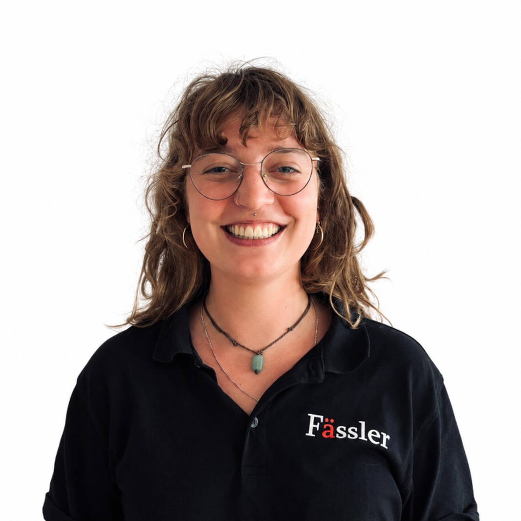 Portrait de Renja Flory, responsable administrative chez Fässler Sàrl